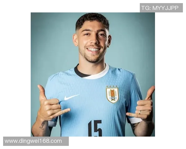 业余足球明星的崛起与传奇故事揭秘,如何在草根舞台上闪耀光芒 业余足球明星的崛起与传奇故事揭秘,如何在草根舞台上闪耀光芒