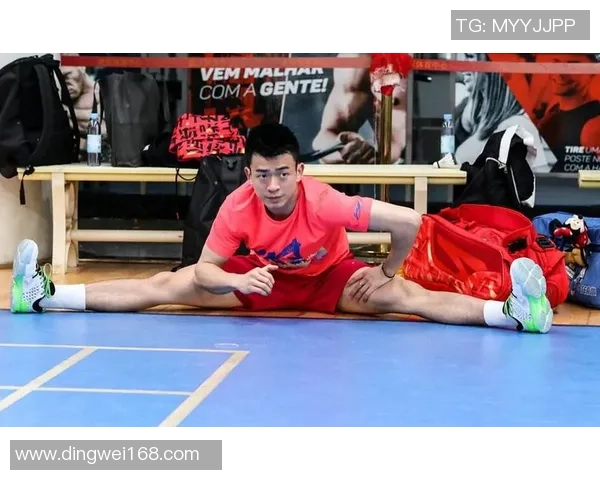 广州羽毛球队与重庆羽毛球队赛后复盘分析力量对比与战术探讨