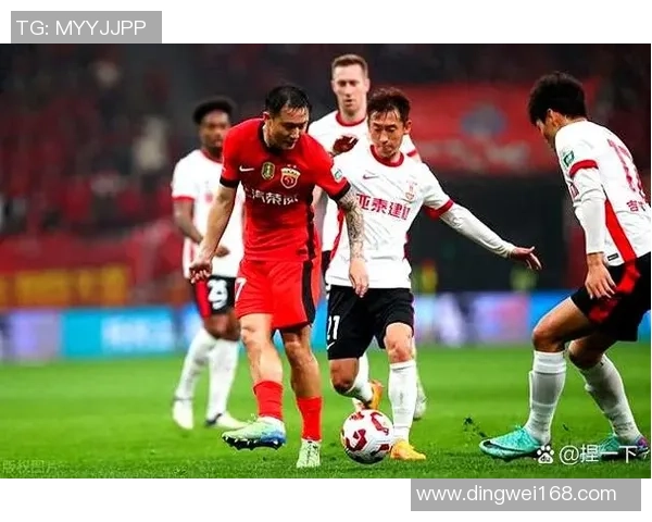 南京足球队以66分稳居杯赛积分榜首位争夺冠军形势乐观